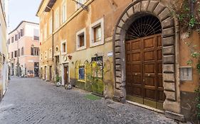 Trastevere Apartments
